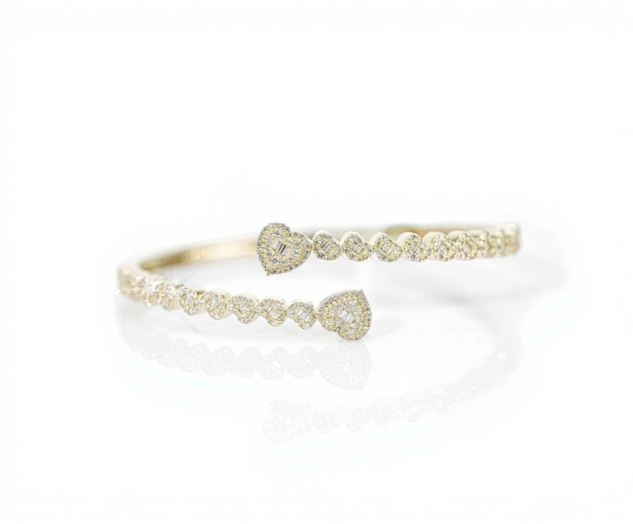 10k Gold Enveloped Hearts Diamond Bangle 1.50ct - Mr. Alex Jewelry