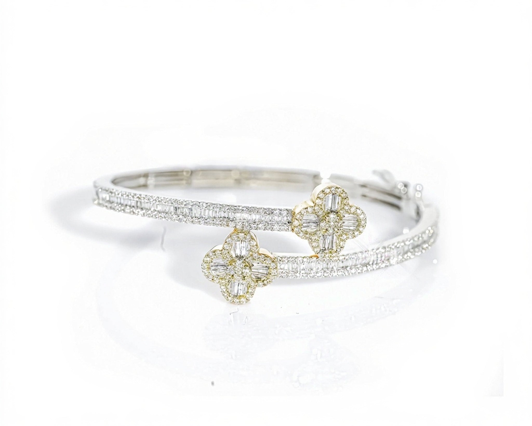 10k Clover Design Diamond Bangle 2.65ct - Mr. Alex Jewelry