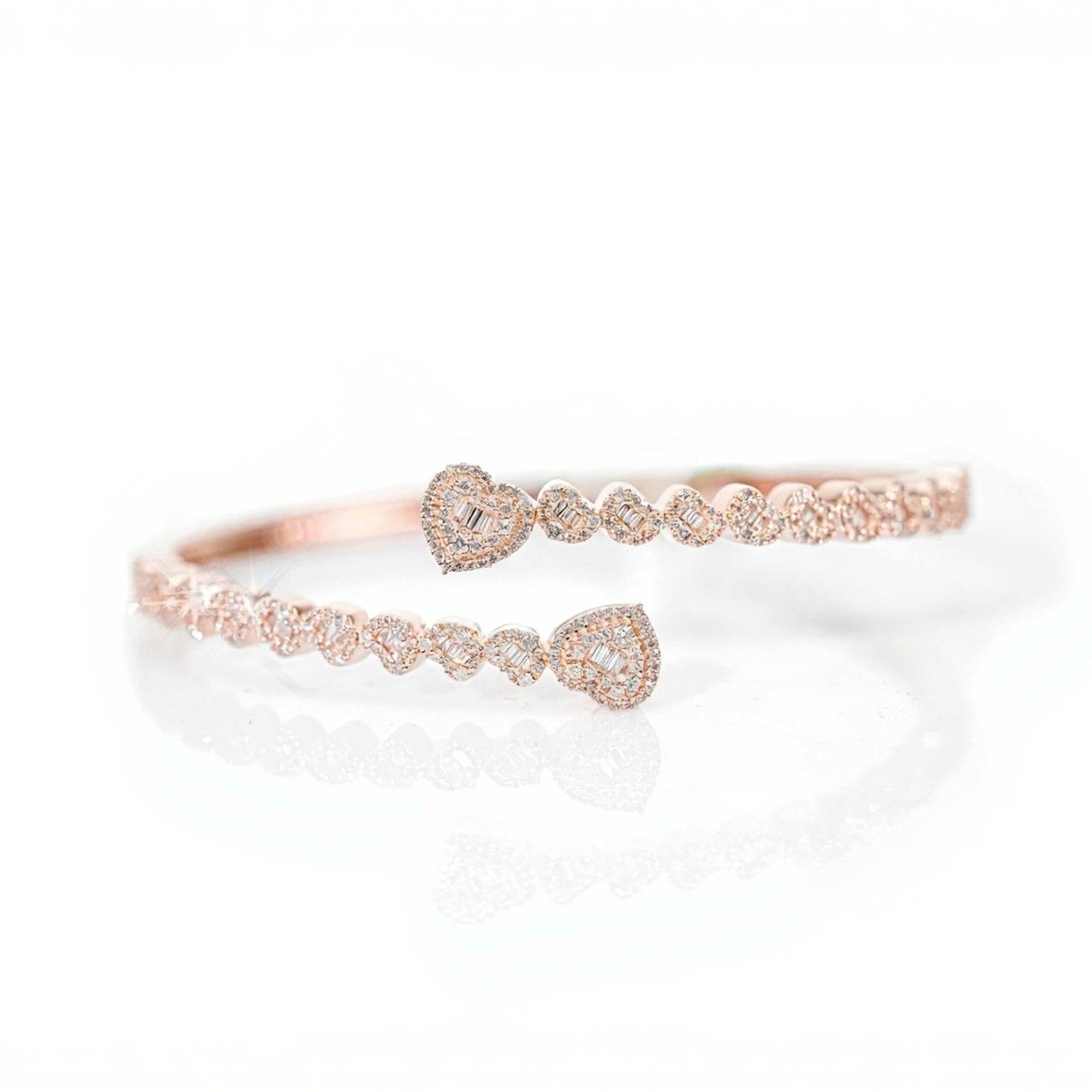 10k Gold Enveloped Hearts Diamond Bangle 1.50ct - Mr. Alex Jewelry