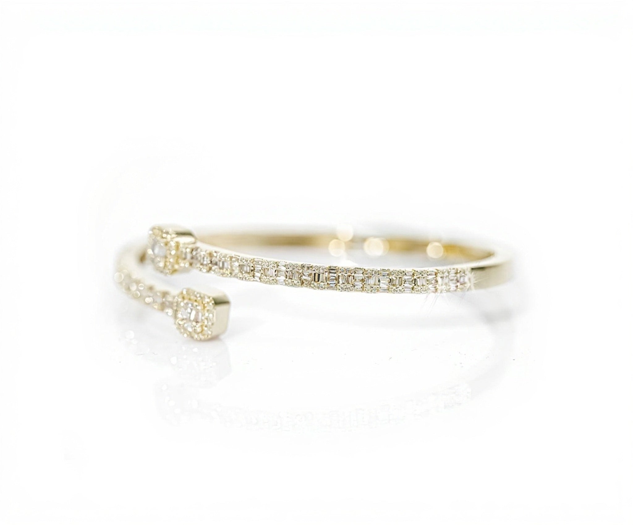 10k Gold Square Accent Diamond Bangle 1.75ct - Mr. Alex Jewelry