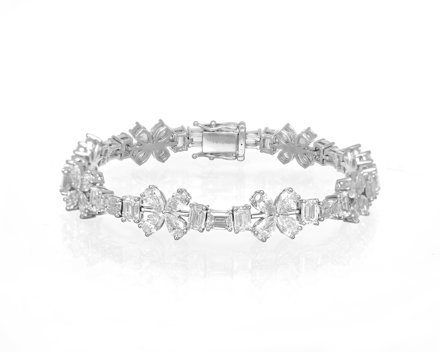 14K MODY SHAPE WITH ELEGANT DIAMOND ACCENT 15.03CT - Mr. Alex Jewelry