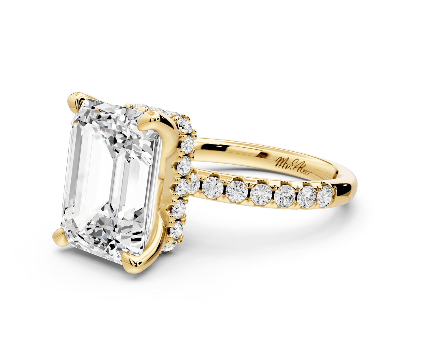 Arina - 5ct 18k yellow gold emerald Diamond with a wrap around halo and pavé Engagement ring - Mr. Alex Jewelry