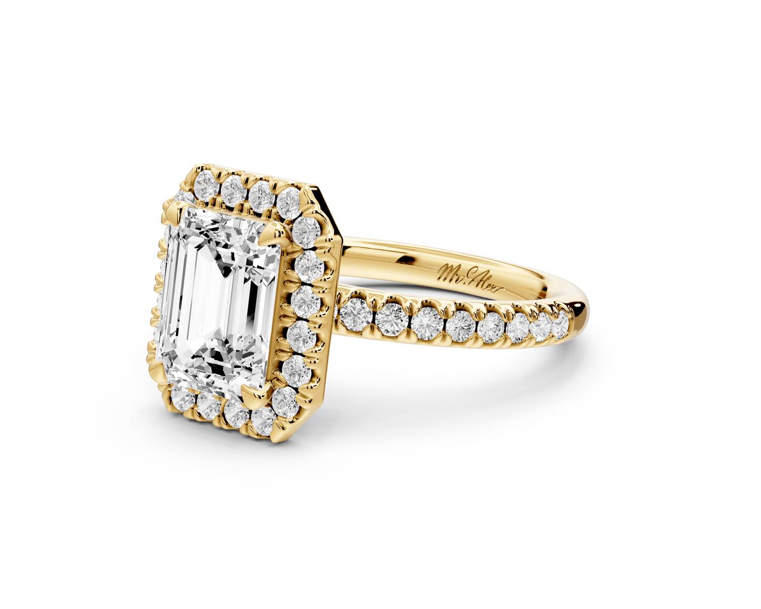 Marina - 2ct 18k yellow gold emerald halo pavé half band engagment ring - Mr. Alex Jewelry