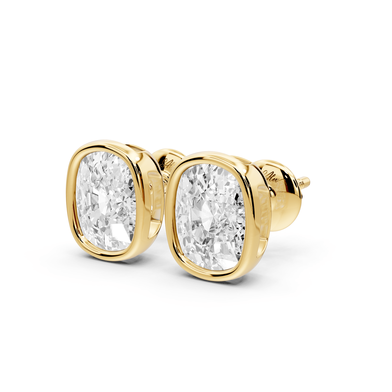 Noa - 4ct 14k yellow gold Elgcushion - Cut Diamond Stud Earrings - Mr. Alex Jewelry