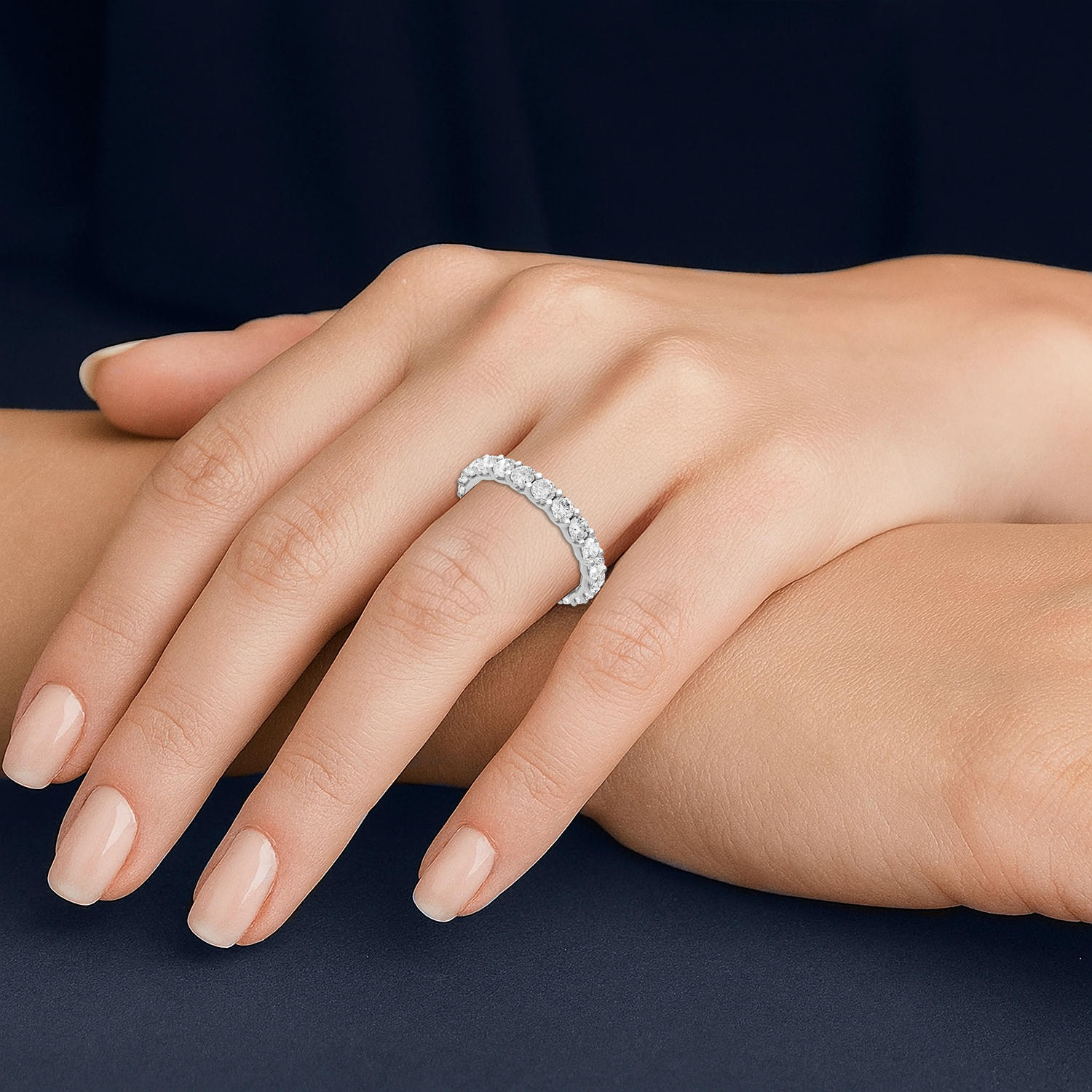 Siena - 14k white gold Shared-Prong Round Diamond Eternity Ring - Mr. Alex Jewelry
