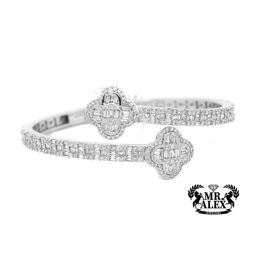 10k Clover Baguette Diamonds Bangle 4.25ct - Mr. Alex Jewelry
